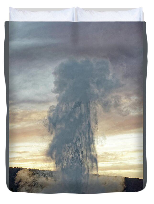 Eruption! Duvet Cover featuring the photograph Eruption -- Old Faithful Geyser in Yellowstone National Park, Wyoming by Darin Volpe