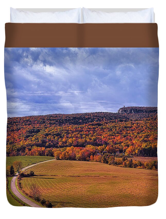 Hudson Valley Duvet Cover featuring the photograph Fall At The Gunks NY by Susan Candelario