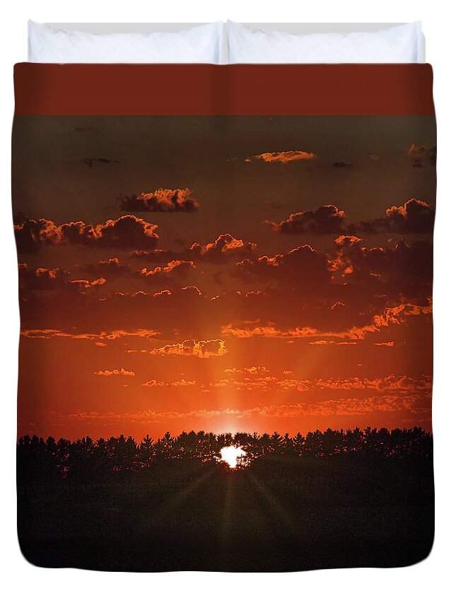 Sunset Duvet Cover featuring the photograph Falling Sun by Scott Olsen