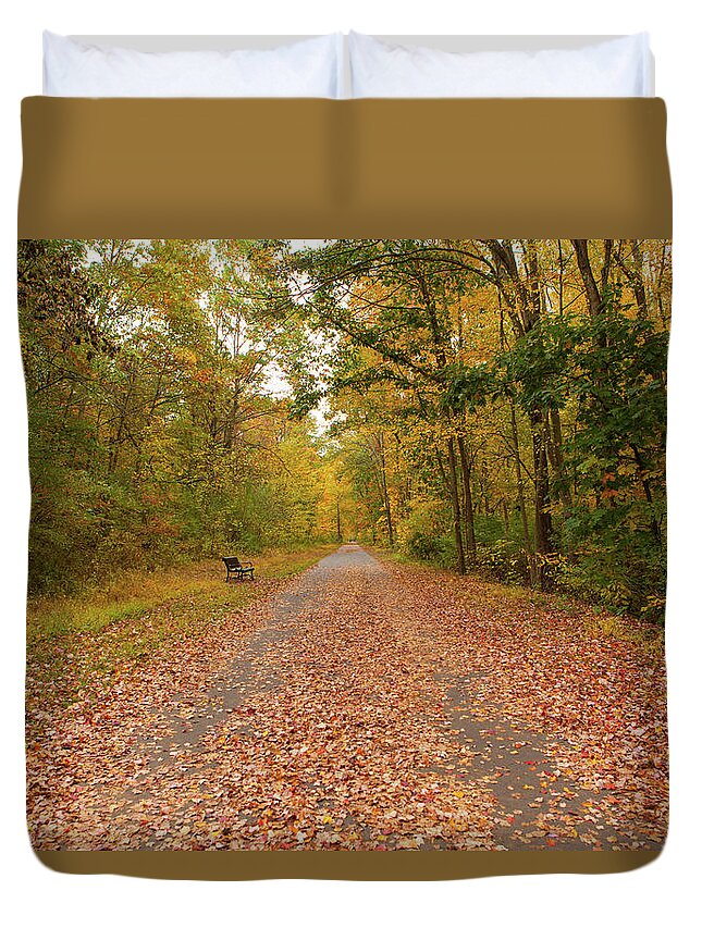 Fall Duvet Cover featuring the photograph Connecticut Foliage _8011 by Rocco Leone
