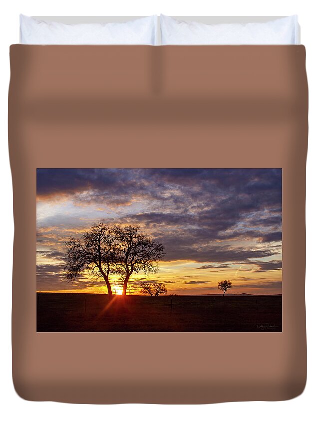Dawn Duvet Cover featuring the photograph First Light by Debby Richards