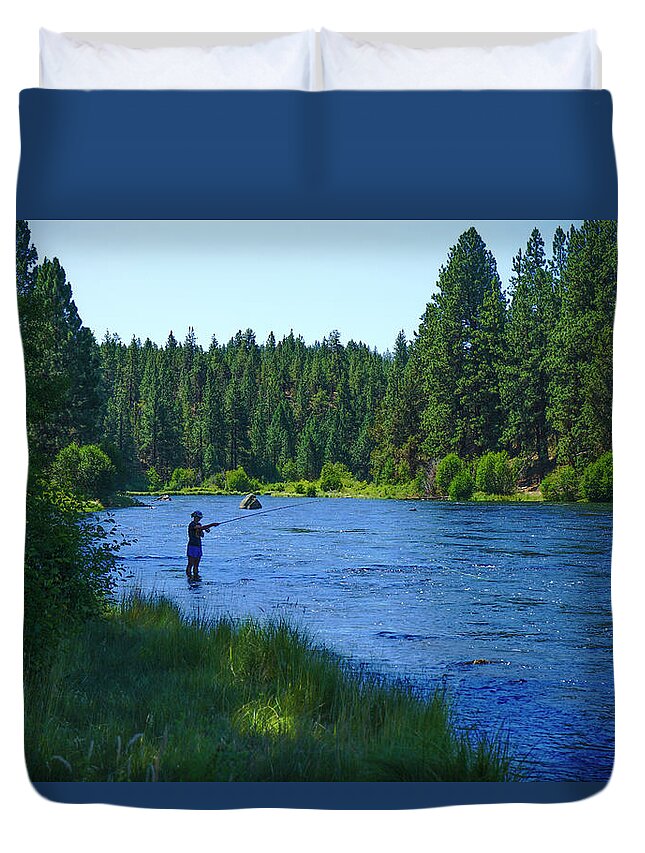 Landscape Duvet Cover featuring the photograph Fisherman in Oregon by Matthew Bamberg