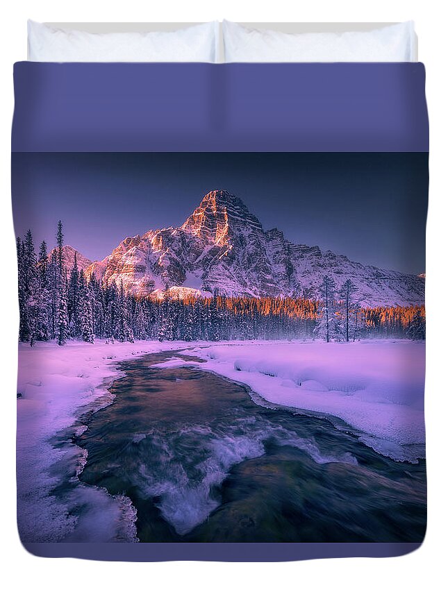 Winter Duvet Cover featuring the photograph Flow to the mountain by Henry w Liu