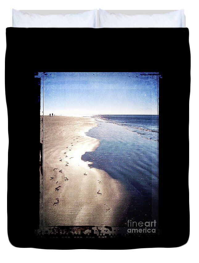 Hilton Head Island Duvet Cover featuring the digital art Footprints In The Sand by Phil Perkins