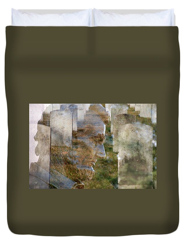 Lincoln Duvet Cover featuring the photograph Freedom by Jim Cook