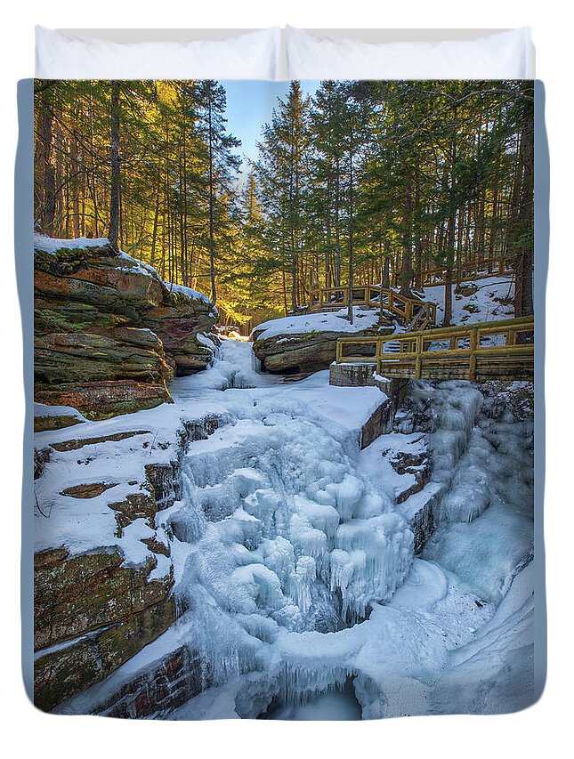 Visit White Mountain National Forest Duvet Cover featuring the photograph Frozen Sabbaday Falls by Juergen Roth