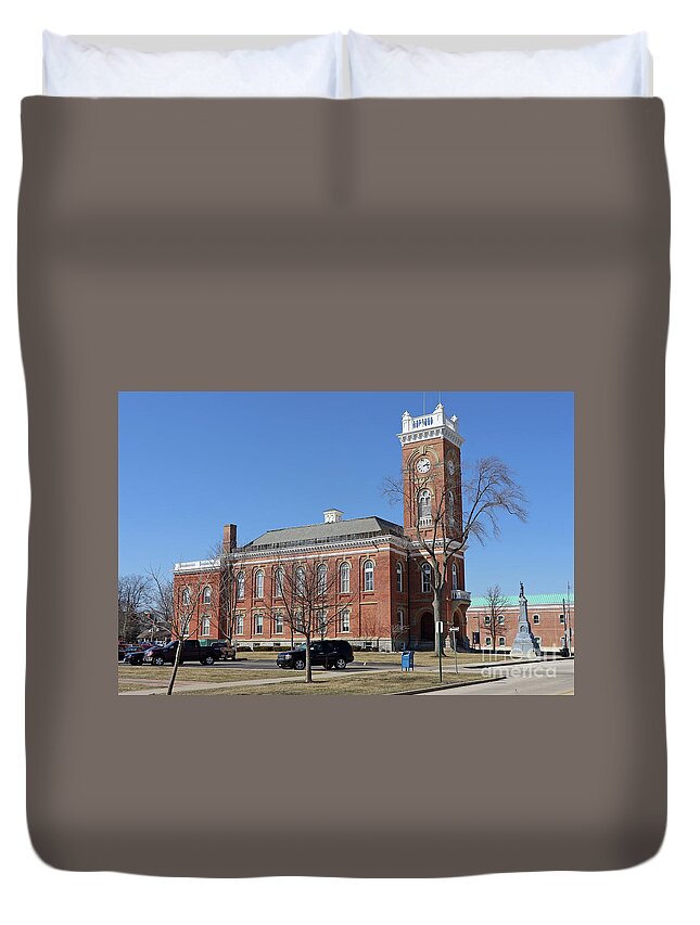 Fulton County Duvet Cover featuring the photograph Fulton County Courthouse Wauseon Ohio 4843 by Jack Schultz