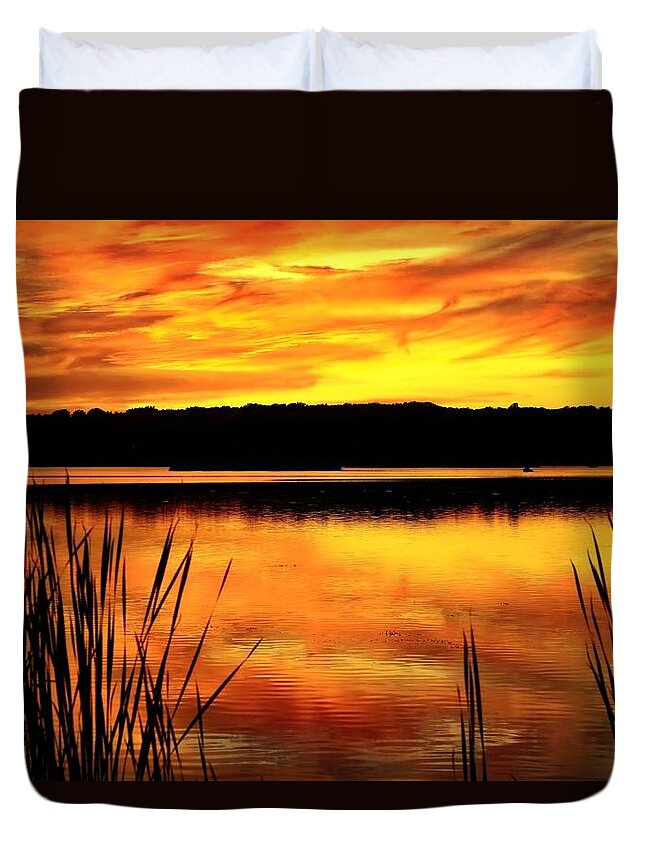 Sunset Duvet Cover featuring the photograph Glorious Sunset by Mary Walchuck