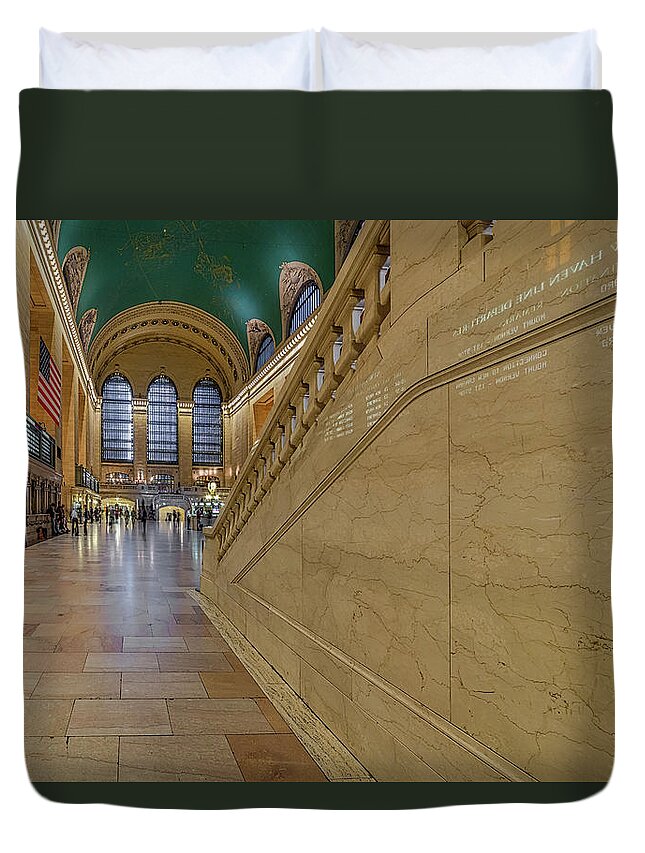 Grand Central Terminal Duvet Cover featuring the photograph Grand Central Terminal NYC by Susan Candelario