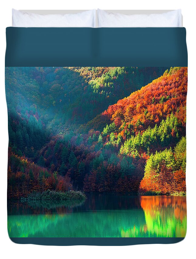 Bulgaria Duvet Cover featuring the photograph Green Lake by Evgeni Dinev