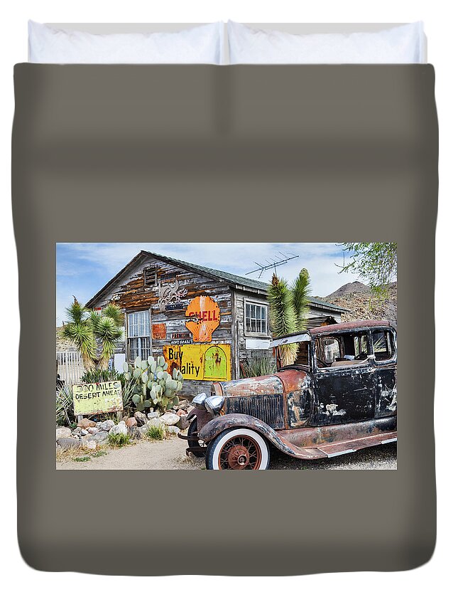 Route 66 Duvet Cover featuring the photograph Hackberry Route 66 Auto by Kyle Hanson