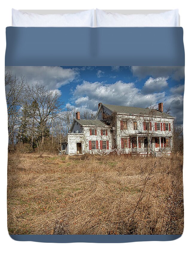 Haunted Duvet Cover featuring the photograph Haunted Farm House by David Letts