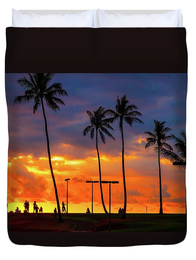 Hawaii Duvet Cover featuring the photograph Hawaiian Silhouettes by David Desautel