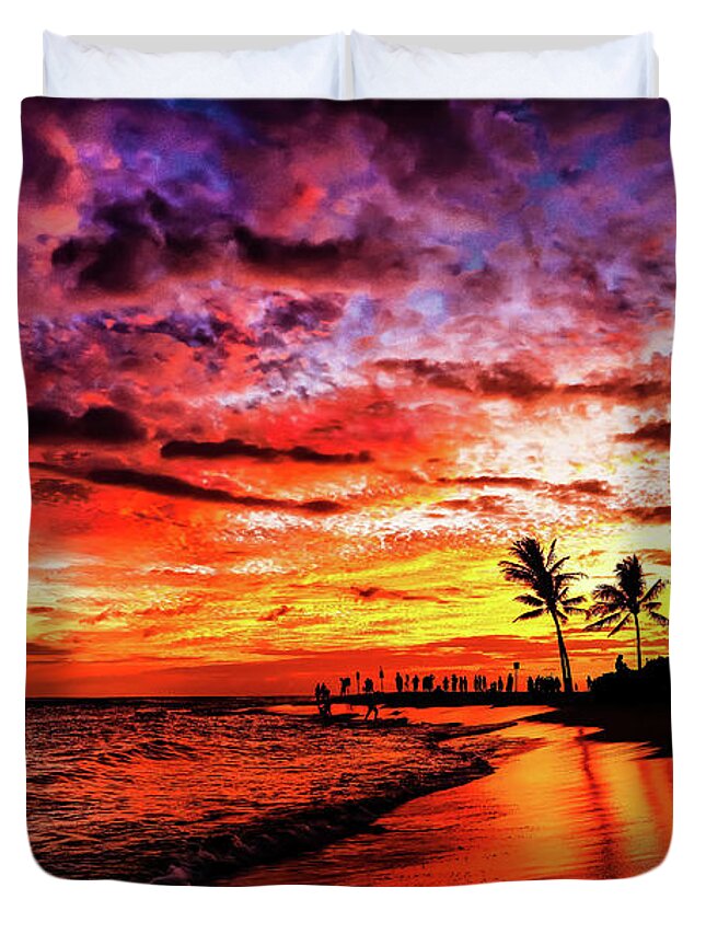 Hawaiian Duvet Cover featuring the photograph Hawaiian Sunset on Kauai Beach by M G Whittingham