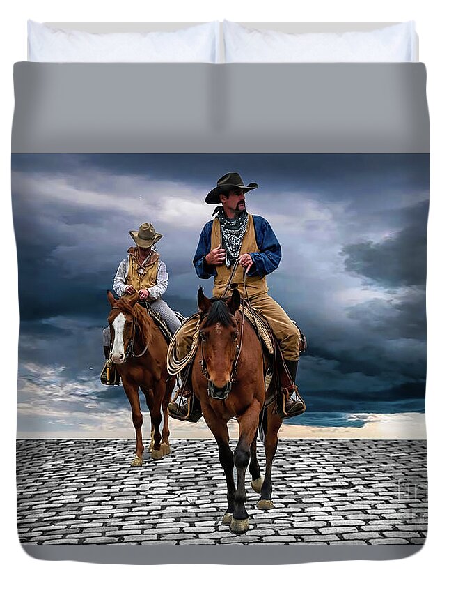 Cowboys Duvet Cover featuring the photograph Headed Home by Diana Mary Sharpton