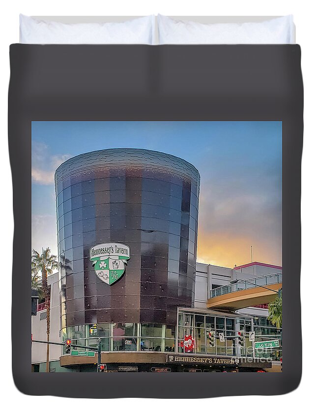 Hennesseys Duvet Cover featuring the photograph Hennessey's Tavern by Darrell Foster