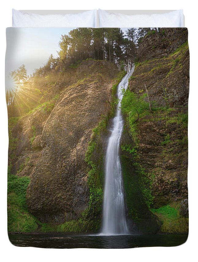 Horsetail Falls Duvet Cover featuring the photograph Horsetail Falls Sunrise by Michael Ver Sprill