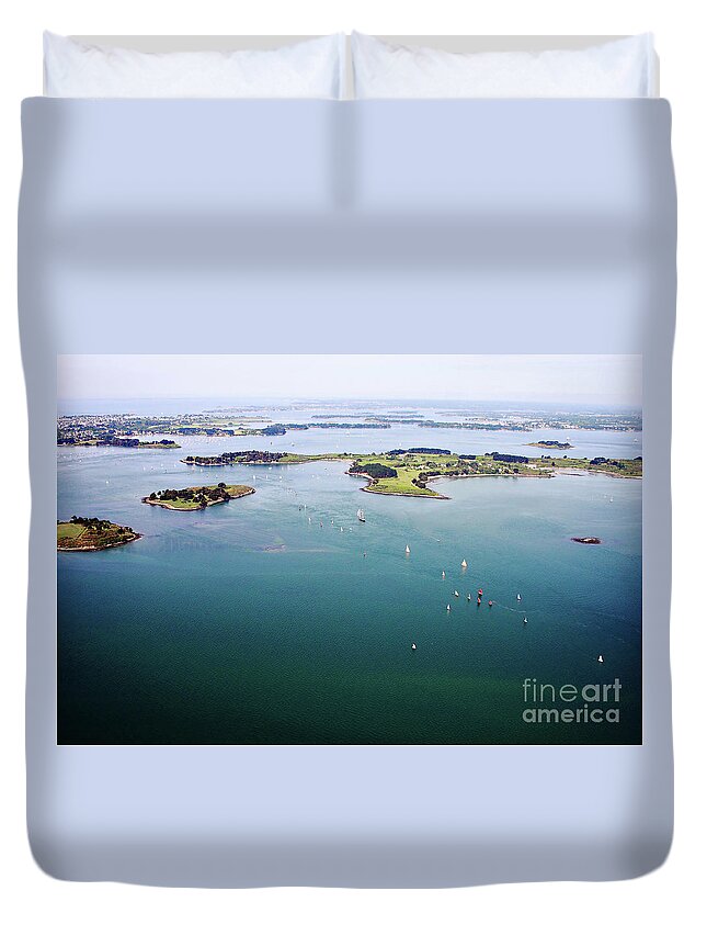 Ileauxmoines Duvet Cover featuring the photograph Ile Aux Moines by Frederic Bourrigaud