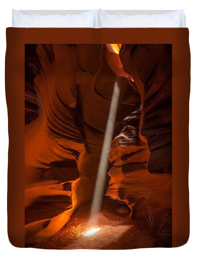 Antelope Canyon Duvet Cover featuring the photograph Illuminati by Peter Boehringer