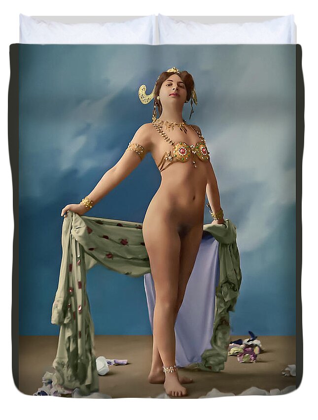 Mata Hari Duvet Cover featuring the digital art Imposing Mata Hari by Franchi Torres