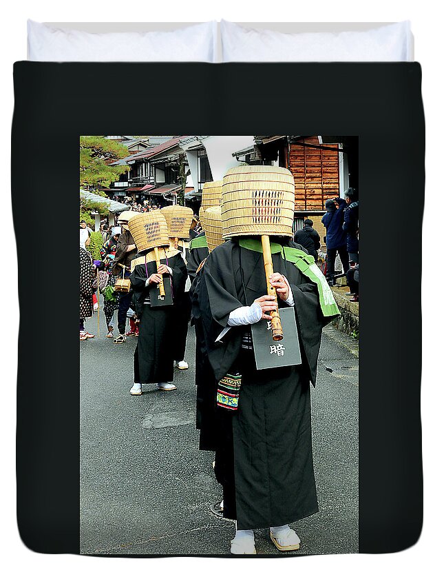  Duvet Cover featuring the photograph Japan 45 by Eric Pengelly