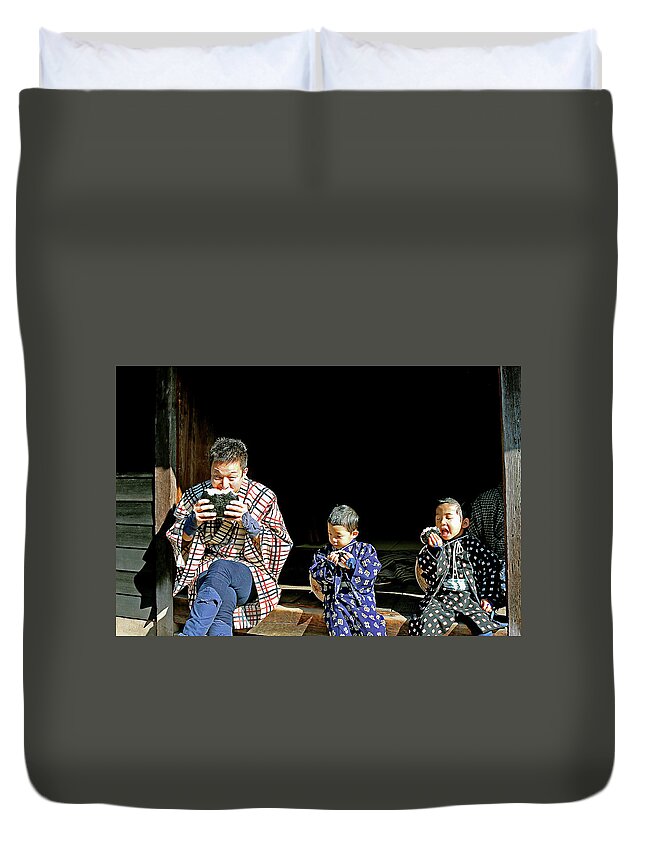  Duvet Cover featuring the photograph Japan 47 by Eric Pengelly
