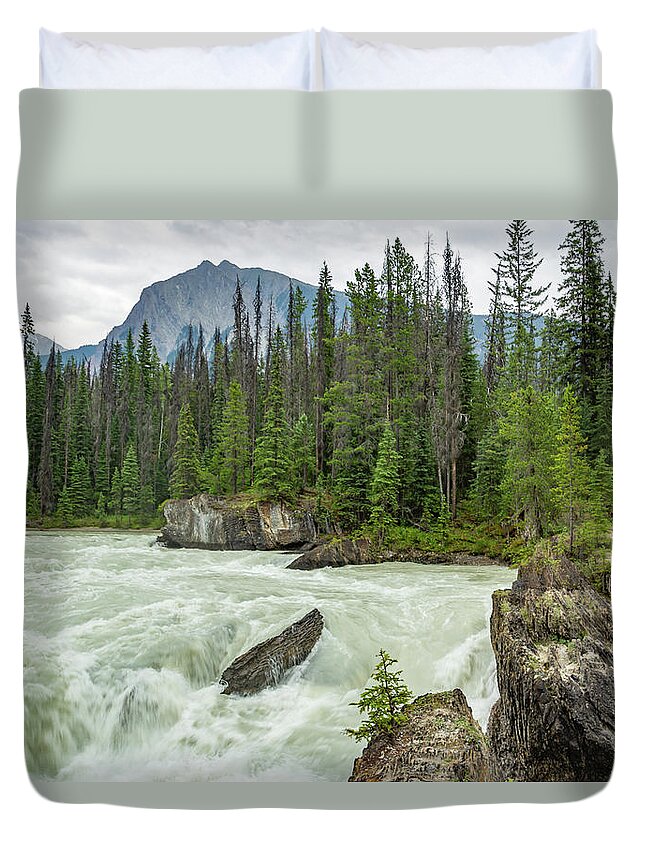 Canadian Rocky Mountains Duvet Cover featuring the photograph Kicking Horse River by Cindy Robinson