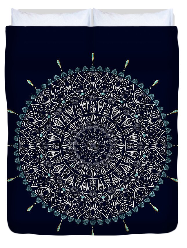 Mandala Duvet Cover featuring the digital art Kuklos No 4334 by Alan Bennington