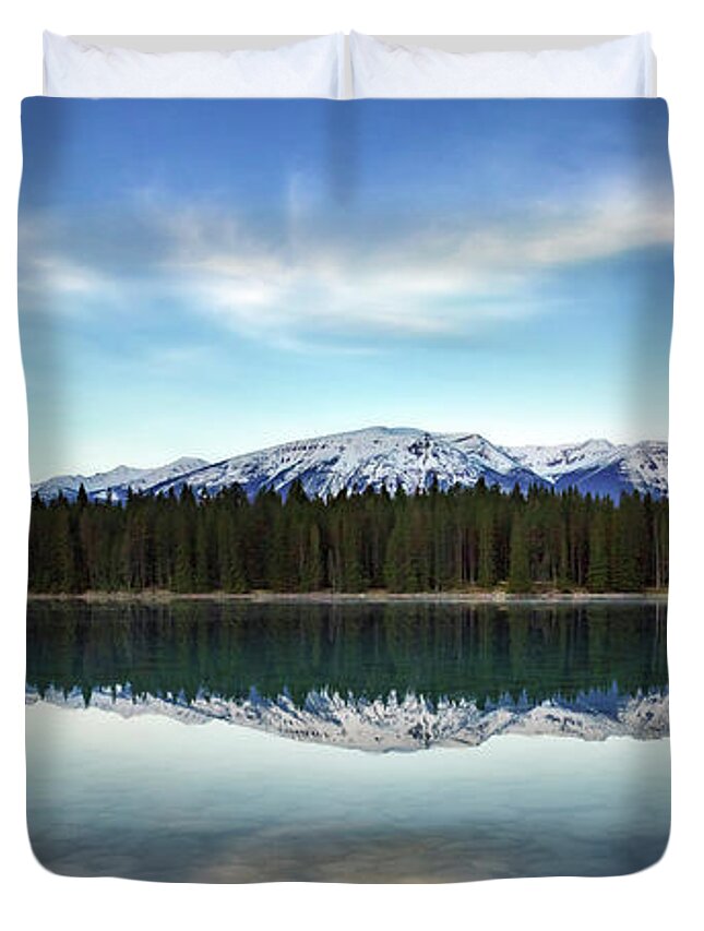 Lake-annette Duvet Cover featuring the photograph Lake Annette by Gary Johnson