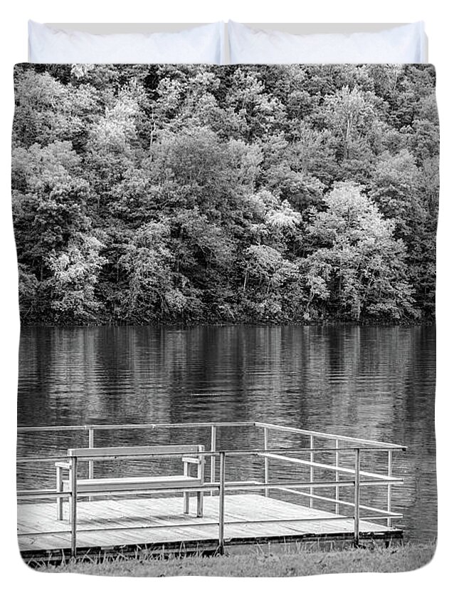 Lake Taneycomo Duvet Cover featuring the photograph Lake Taneycomo At Rockaway Beach Grayscale by Jennifer White