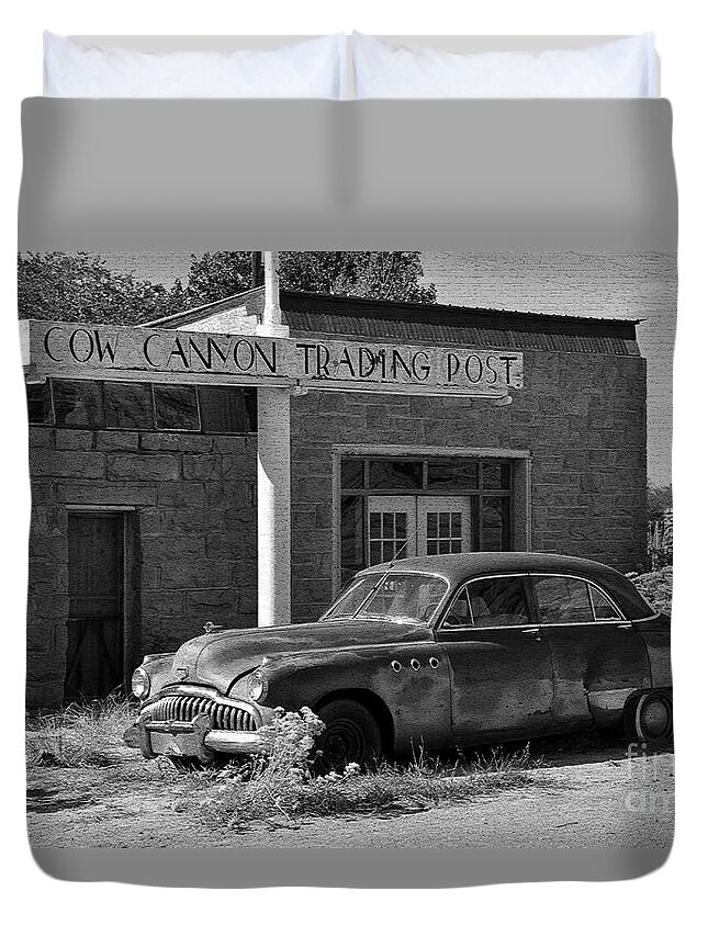 Cow Canyon Trading Post Utah Duvet Cover featuring the photograph Last stop at the old trading post by David Lee Thompson