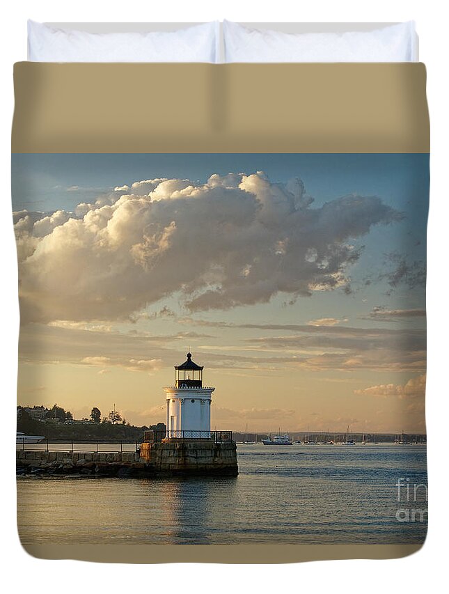Bug Light Duvet Cover featuring the photograph Lighthouse in the evening by Kevin Shields