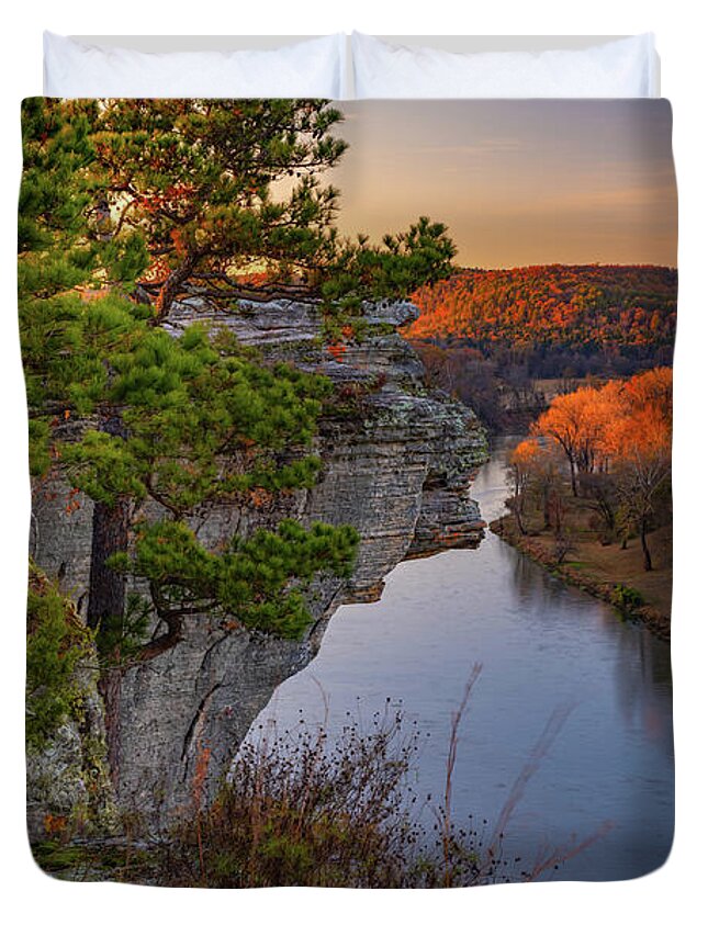 America Duvet Cover featuring the photograph Little Hawksbill Crag at Sunset - Calico Rock Arkansas by Gregory Ballos