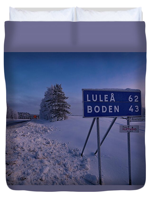 Luleå Duvet Cover featuring the photograph Long Way To The Hotel by Dan Vidal