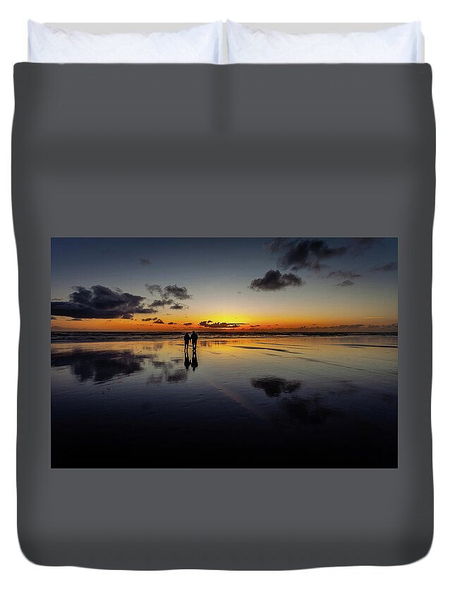 Ocean Duvet Cover featuring the photograph Love at Sunset by Steven Reed