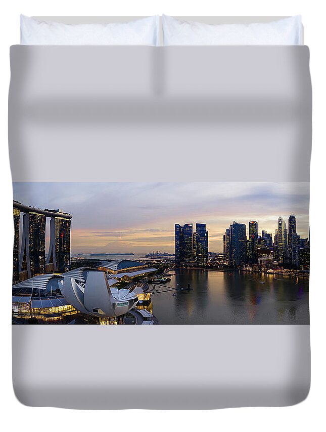 Panorama Duvet Cover featuring the photograph Marina Bay Singapore by Sonny Ryse