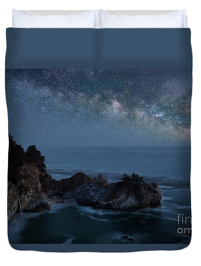 Mcway Falls Duvet Cover featuring the photograph Milky Way over McWay Falls by Keith Kapple