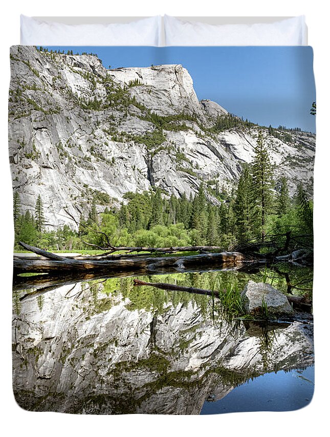 California Duvet Cover featuring the photograph Mirror Lake by Kevin Suttlehan