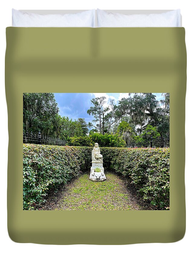 Grave Duvet Cover featuring the photograph Miss Gracie Watson by Lee Darnell