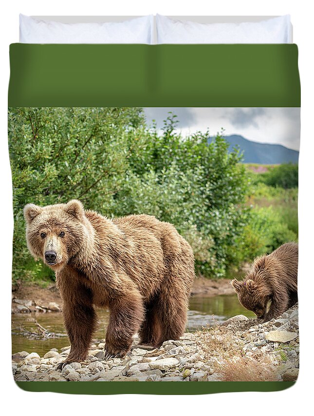  Duvet Cover featuring the photograph Mom's a Little Distraught by Jim Miller