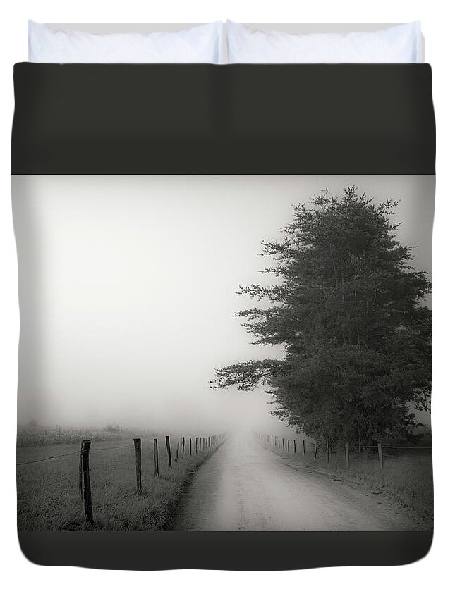 Landscapes Duvet Cover featuring the photograph Morning on a Country Road by David Hilton