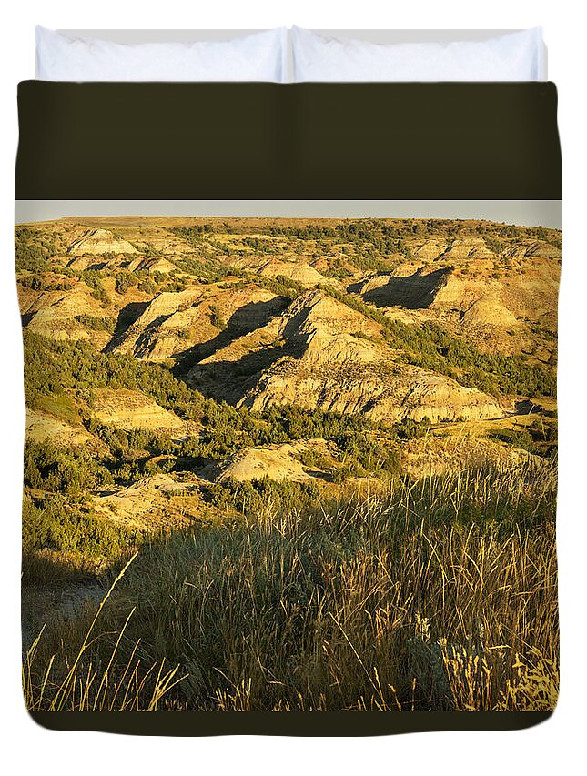Landscape Photography Duvet Cover featuring the photograph North Dakota Badlands by Amanda Kiplinger