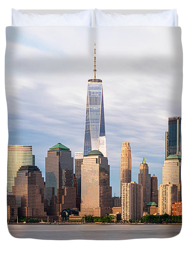 Nyc Duvet Cover featuring the photograph NYC by Glenn Davis