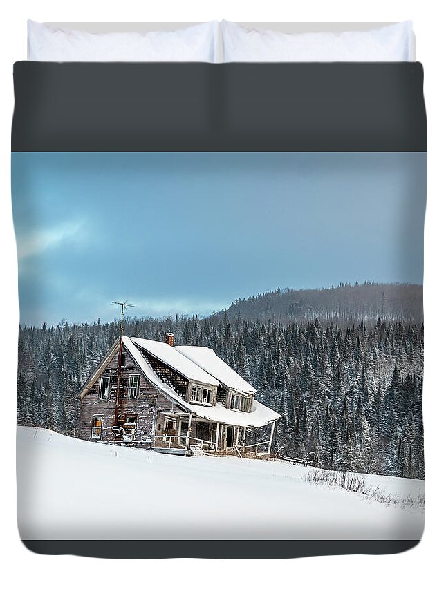 America Duvet Cover featuring the photograph Old House in Pittsburg, New Hampshire Winter Snow #3 by John Rowe