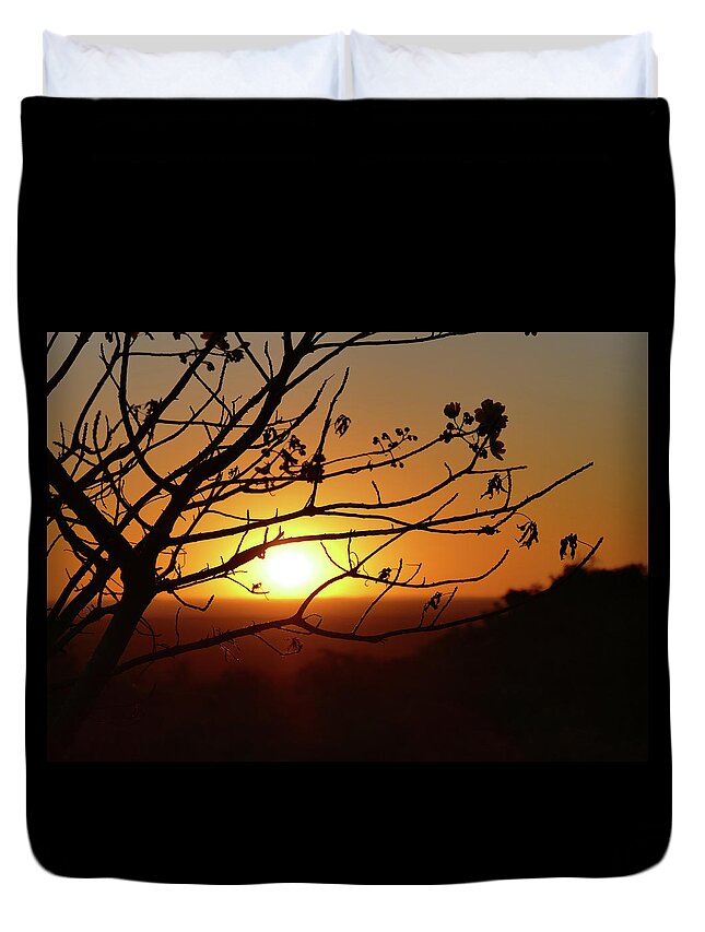 Sunset Duvet Cover featuring the photograph Outback Sunset 2 by Maryse Jansen