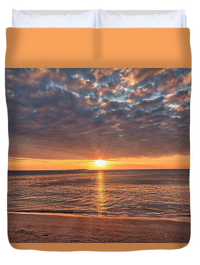 Photographer Duvet Cover featuring the photograph Pacific Shore by Frank Lee