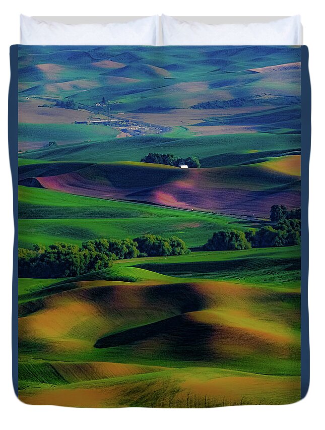 Palouse; Steptoe Butte; Rolling Hills; Farmland; Nature; Spring; Steptoe Butte State Park; Eastern Washington; Pnw; Hills; Wheat Fields Duvet Cover featuring the photograph Palouse Hues by Emerita Wheeling