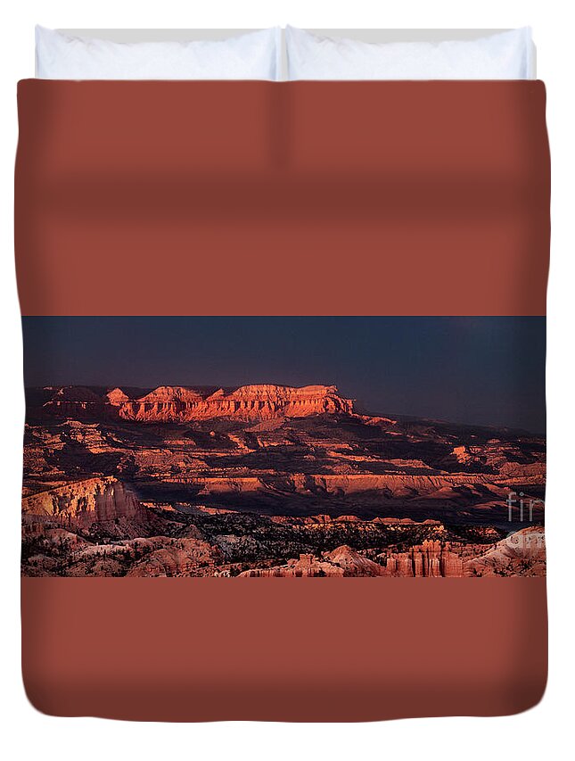 Hoodoos Duvet Cover featuring the photograph Panorama Rainbow Bryce Canyon National Park Utah by Dave Welling