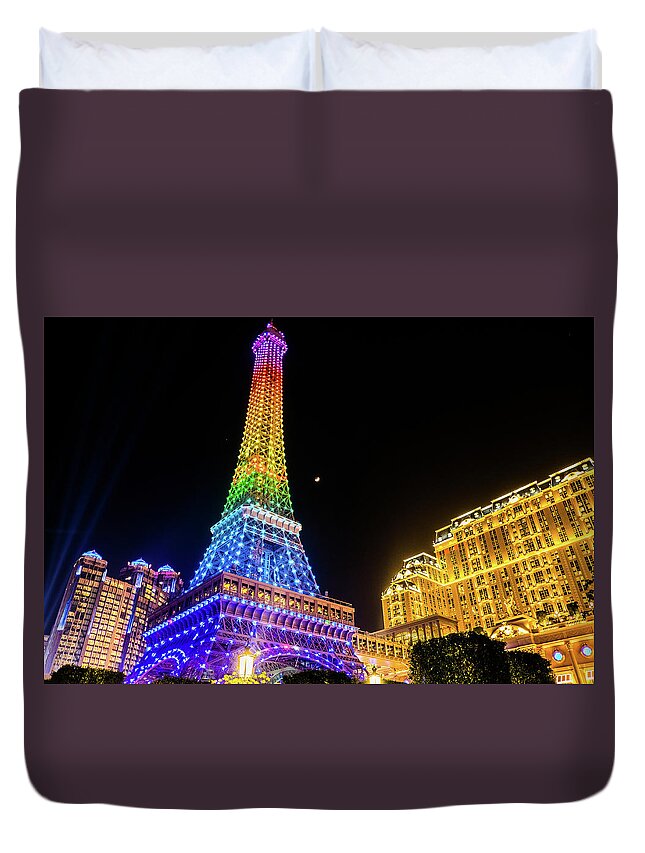 Hotel Duvet Cover featuring the photograph Parisian Hotel at Night by Arj Munoz