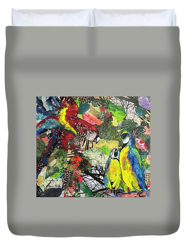 Islandart Duvet Cover featuring the painting Parrot Talk by Elaine Elliott